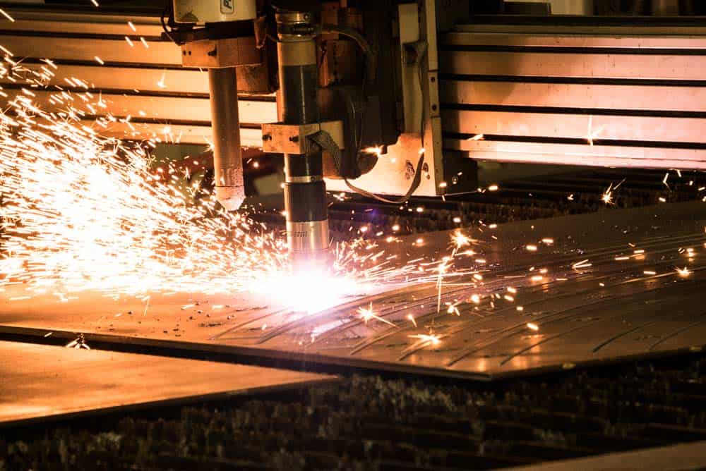 plasma cutting table generating dust and fumes