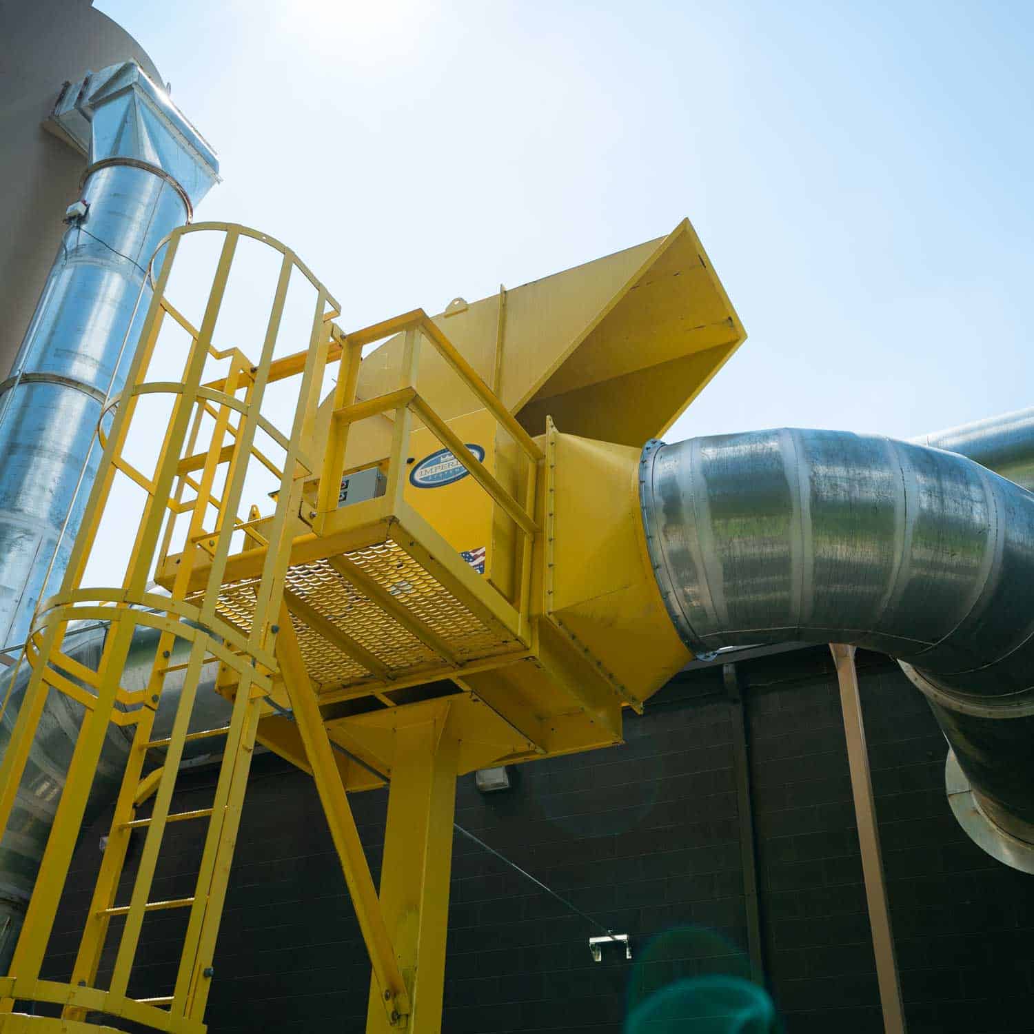 Installation of an Imperial Abort Gate on a dust collection system
