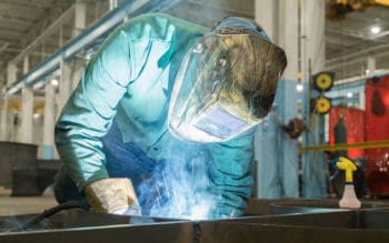Welding Trade School Programs Consider Budget and Safety