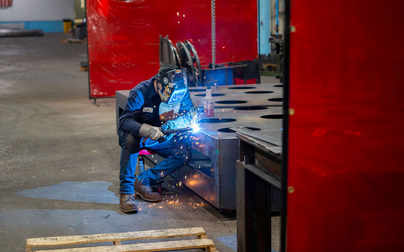 Weld School Chooses CMAXX Over Snorkels to Breathe Easier